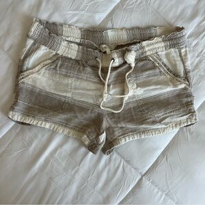 Women’s Jolt Shorts